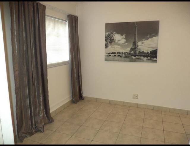 1 BEDROOM PROPERTY TO RENT IN SYDENHAM